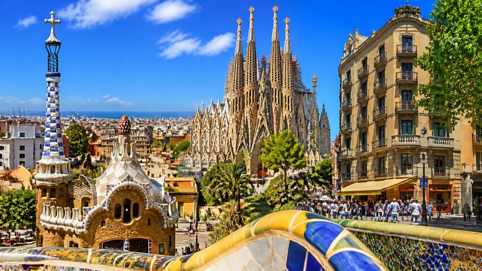 Barcelona Travel Guide