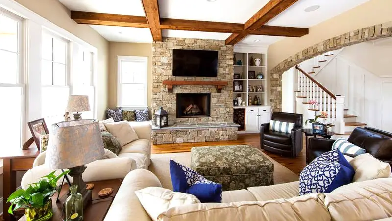 26 Perfect Ideas for Putting a TV Above a Fireplace