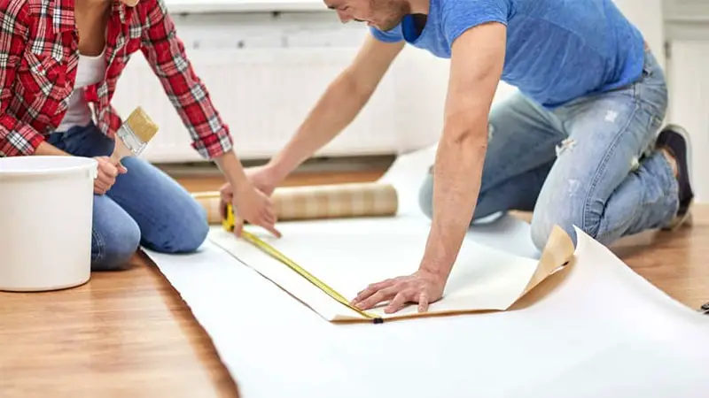 How to Divide a Living Room Into a Bedroom