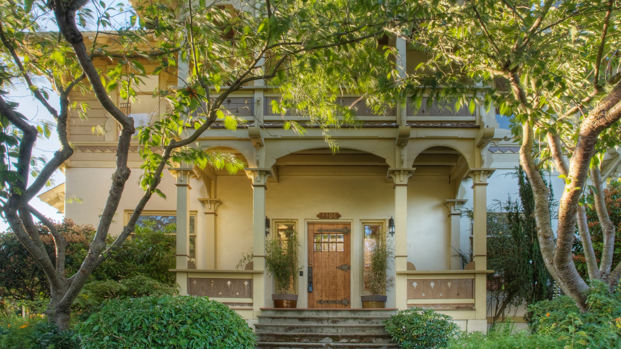 50 Front Porch Ideas to Elevate Your Home’s Curb Appeal