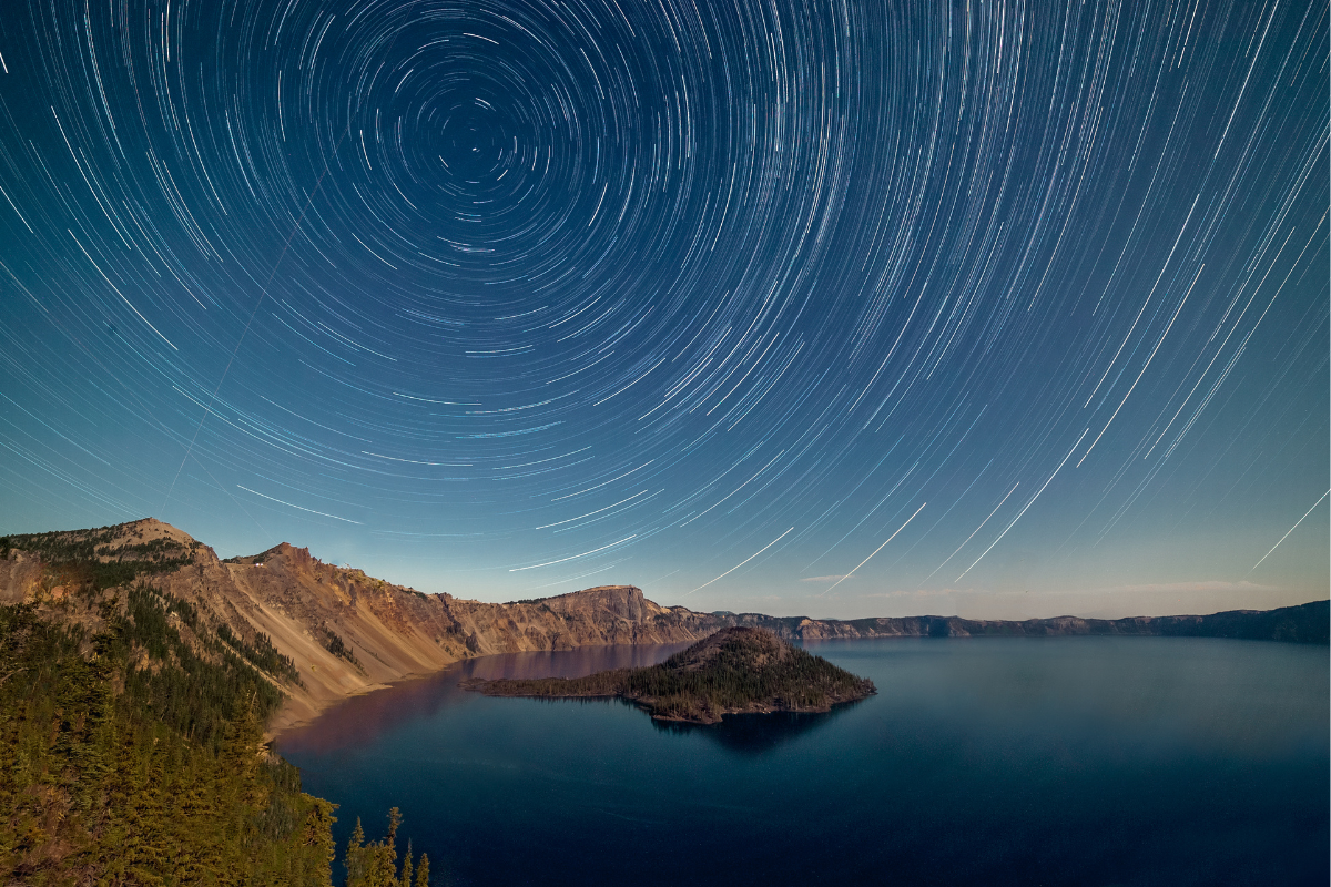 How to Plan a Crater Lake National Park Stargazing Trip This Year