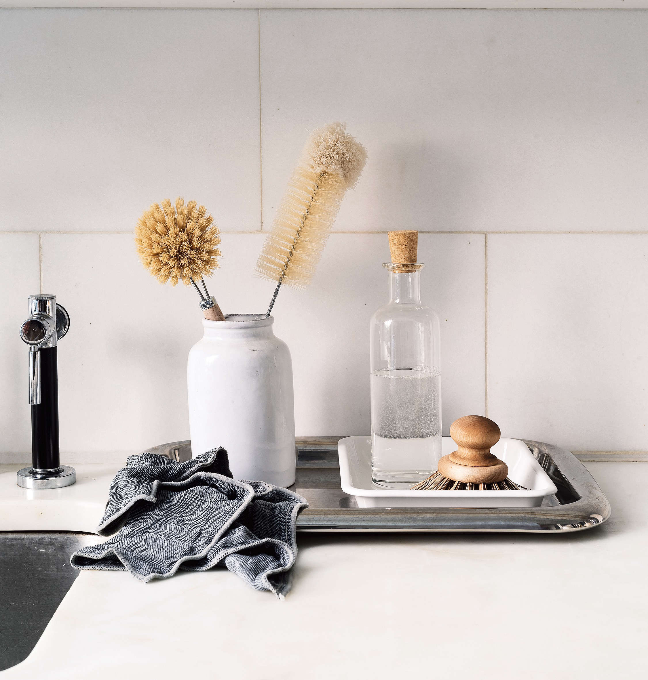 27 Most-Reached-For Cleaning Hacks