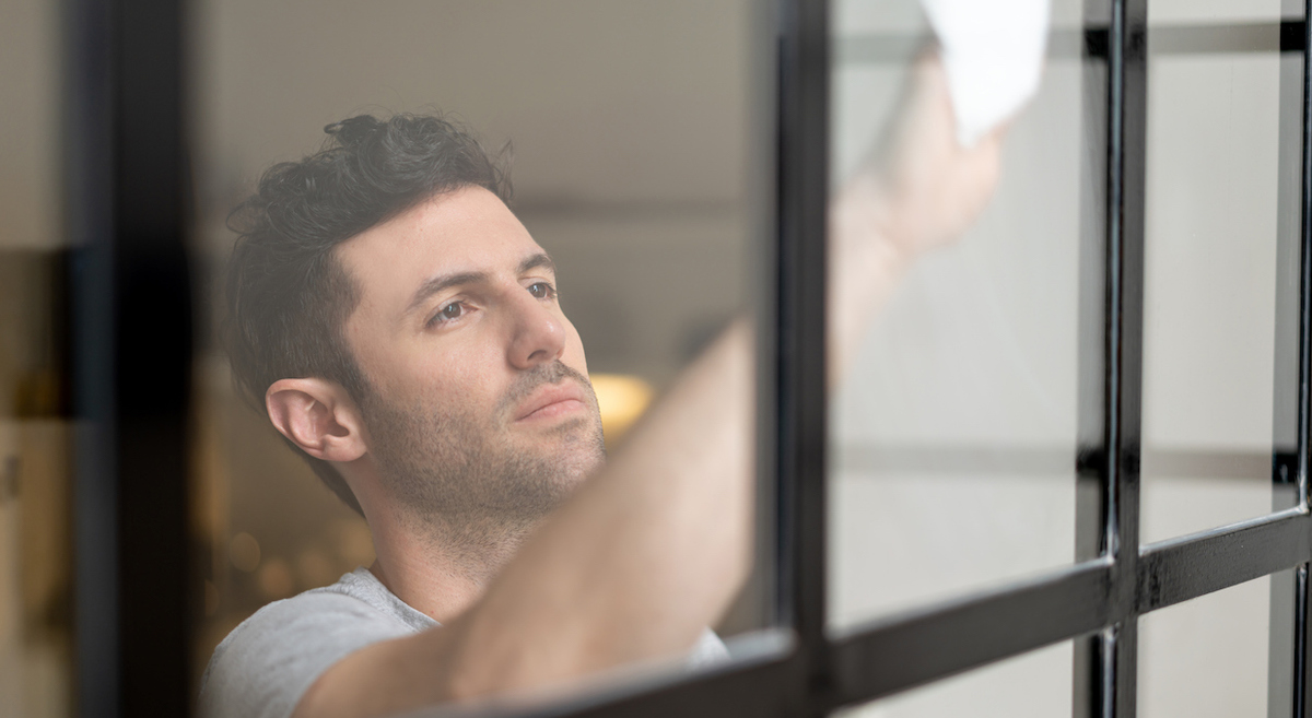 How to Remove Scratches From Glass: DIY Hacks That Work