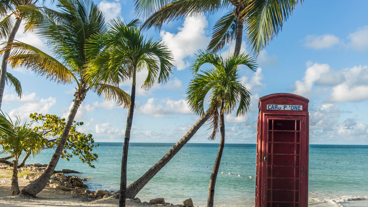 Antigua Travel Guide