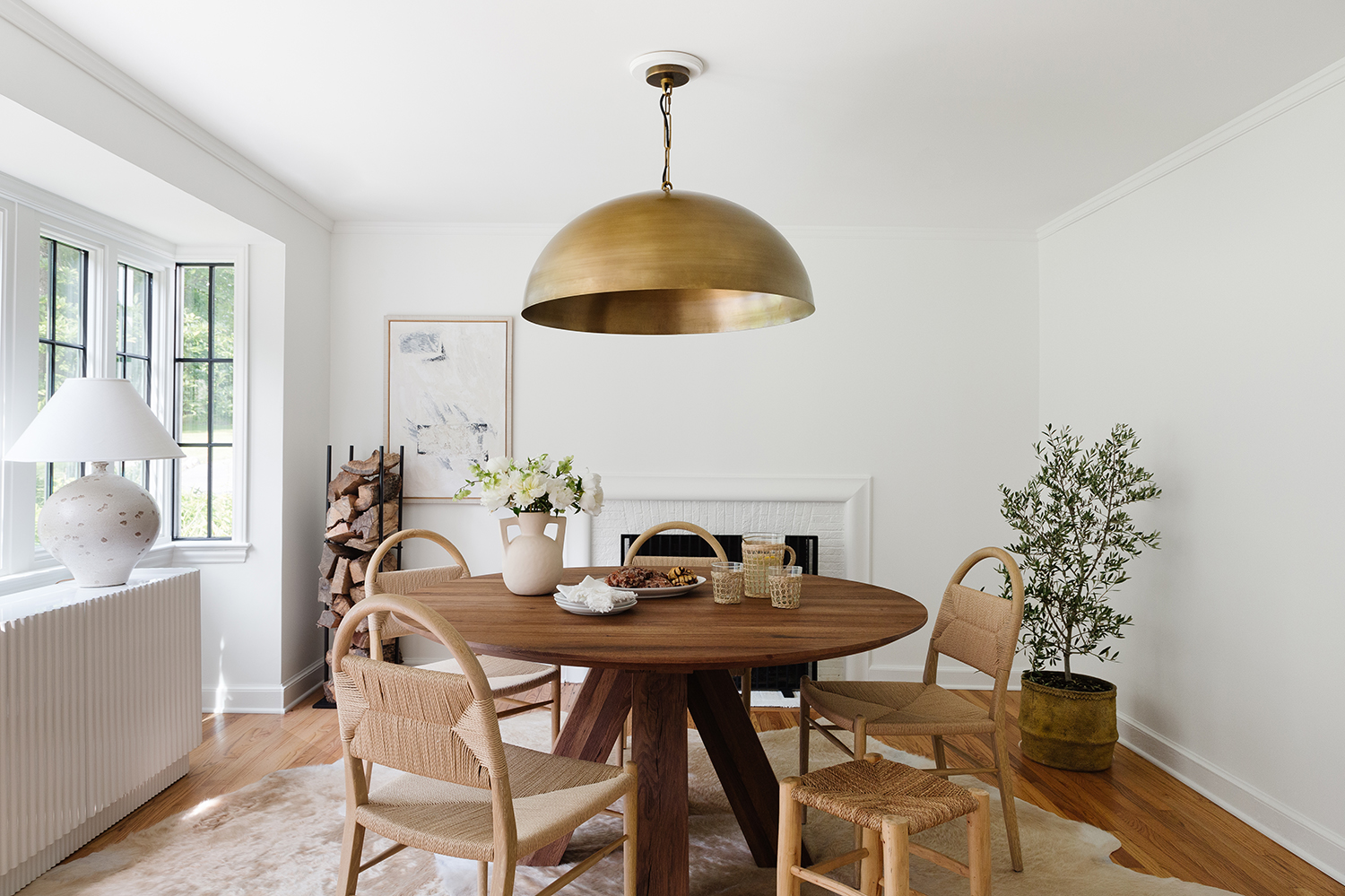 What Not To Do: Dining Room Decor Ideas We're Over