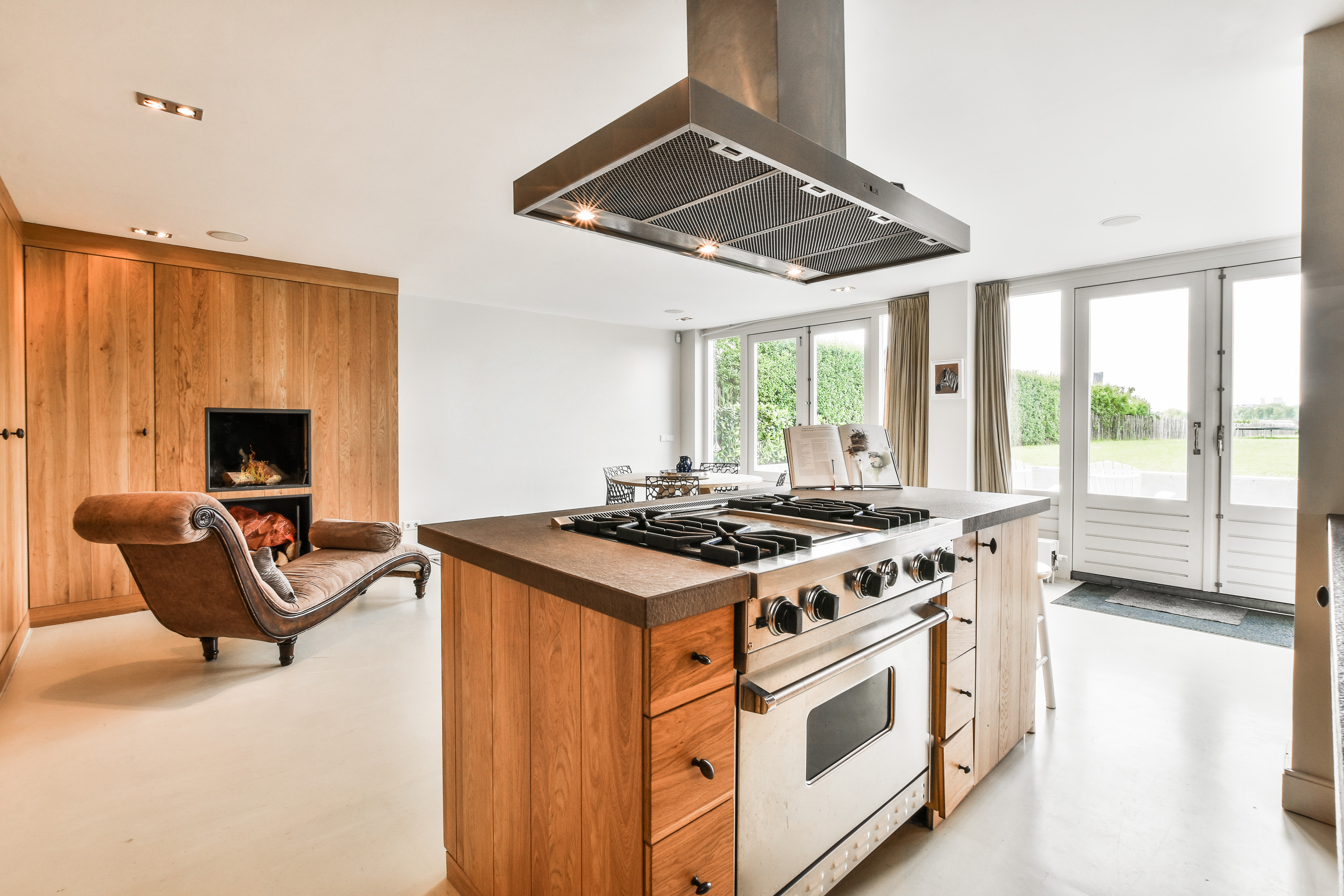 22 Brilliant Kitchen Islands With Stoves