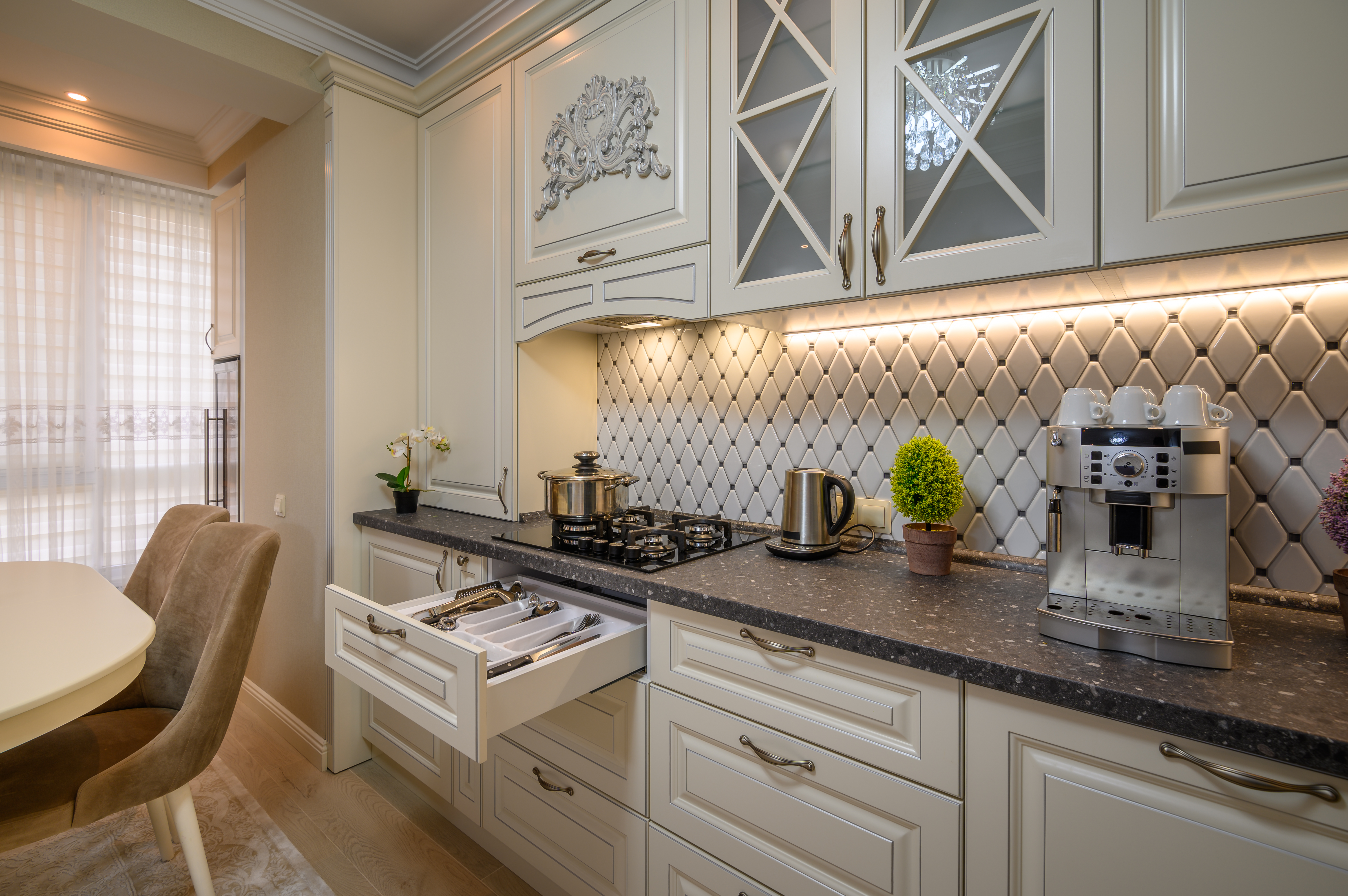 21 Kitchen Backsplash Ideas You'll Want to Steal