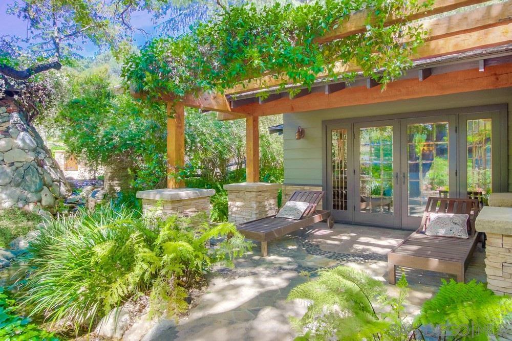 454 circle drive granite bay, ca